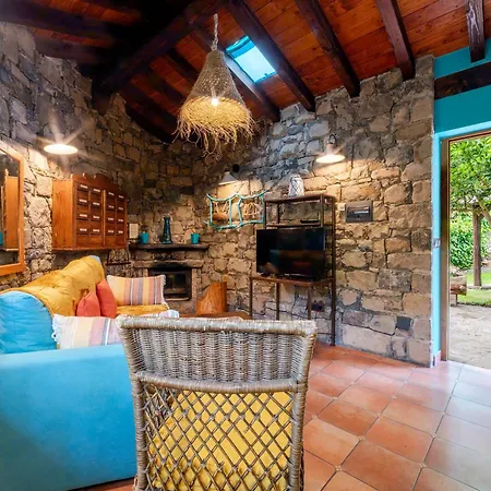 Rurales & La Barcena Country house