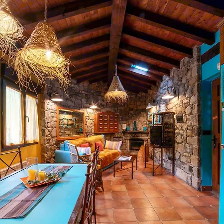 Rurales & La Barcena Casa di campagna *