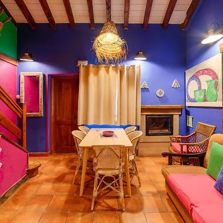 Rurales & La Barcena * إنترياس