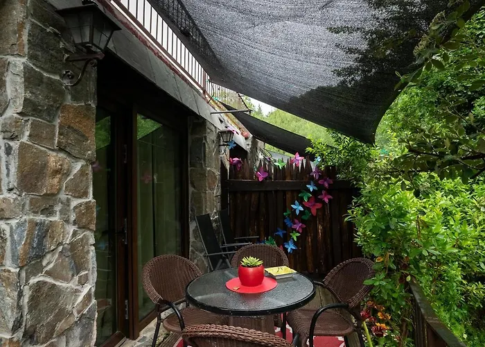 Rurales & La Barcena Country house *