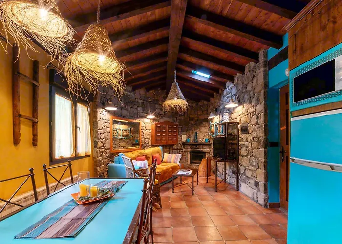 Rurales & La Barcena Country house *