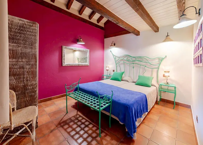 Rurales & La Barcena Country house Enterria