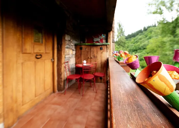 Rurales & La Barcena Country house Enterria